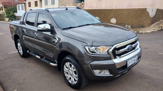 FORD RANGER 3.2 XLT 4X4 CD 20V DIESEL 4P AUTOMÁTICO FORD RANGER 3.2 XLT 4X4 CD 20V DIESEL 4P AUTOMÁTICO